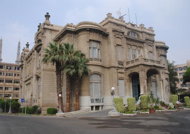 جامعة عين شمس